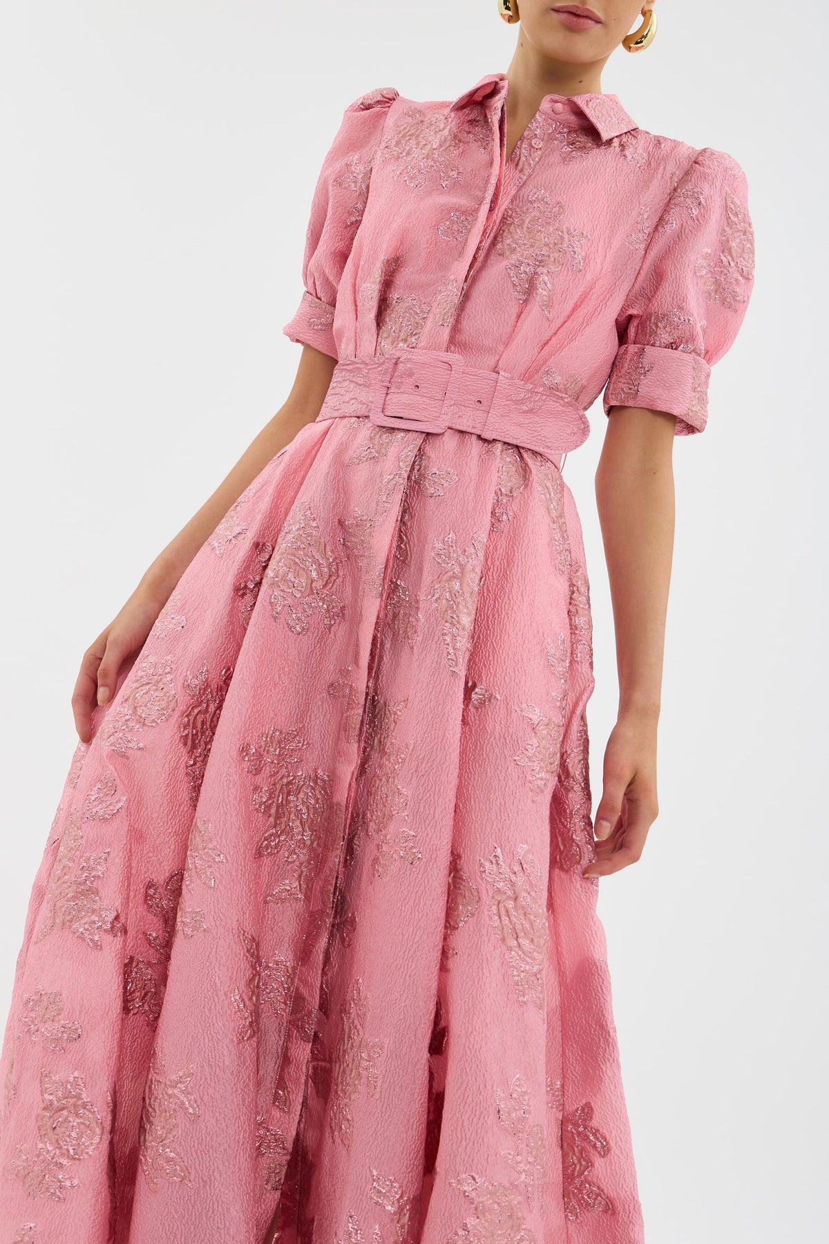 Aria™ | Vestido de Mangas Cortas con Volumen