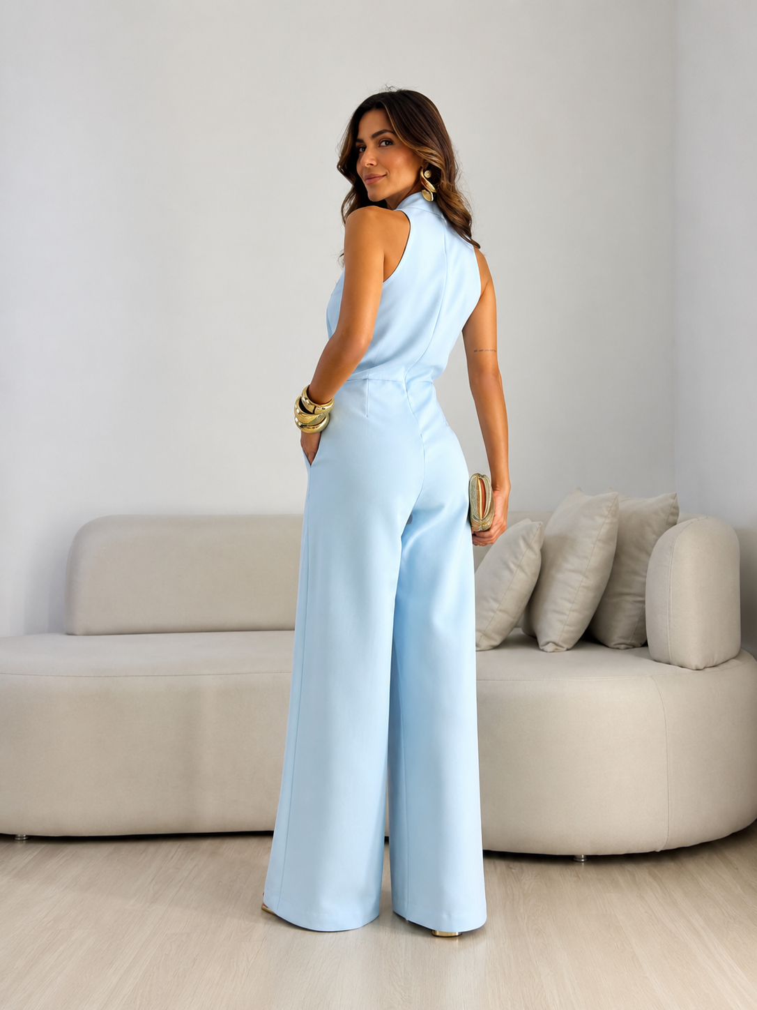 Valentina | Mono Halter con lazo frontal y corte wide-leg palazzo