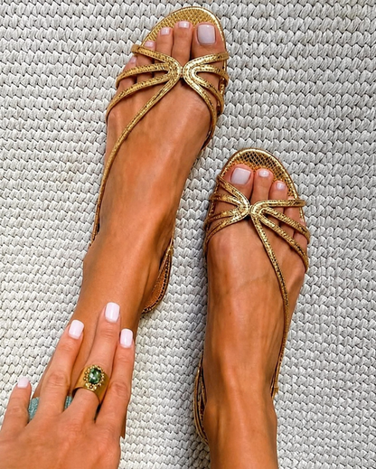 Ginebra | Sandalias Doradas Elegancia Estival