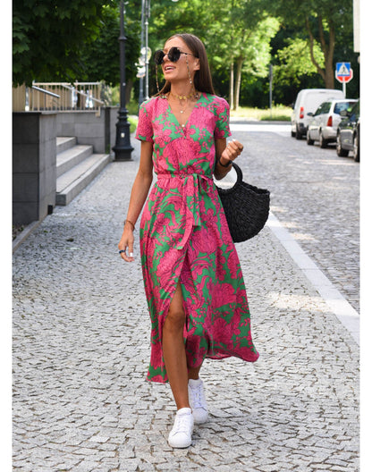 Talia™ | Elegante vestido floral con escote en V