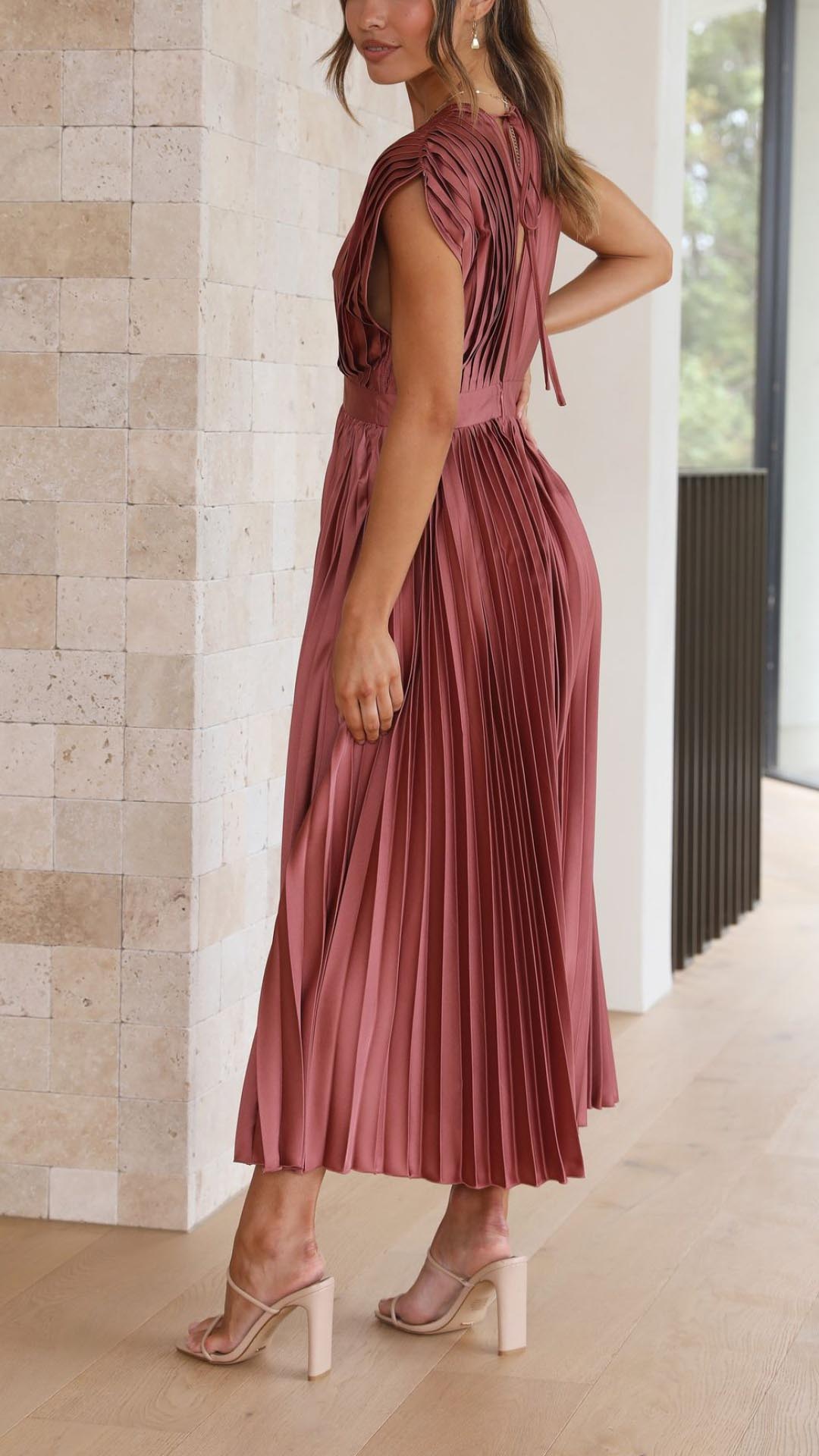 La Chispa | Vestido Elegante con Pliegues