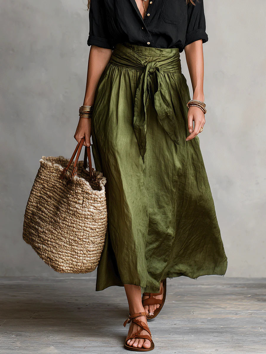Vera™ | Set de Dos Piezas: Camiseta Negra y Falda Midi Verde Oliva