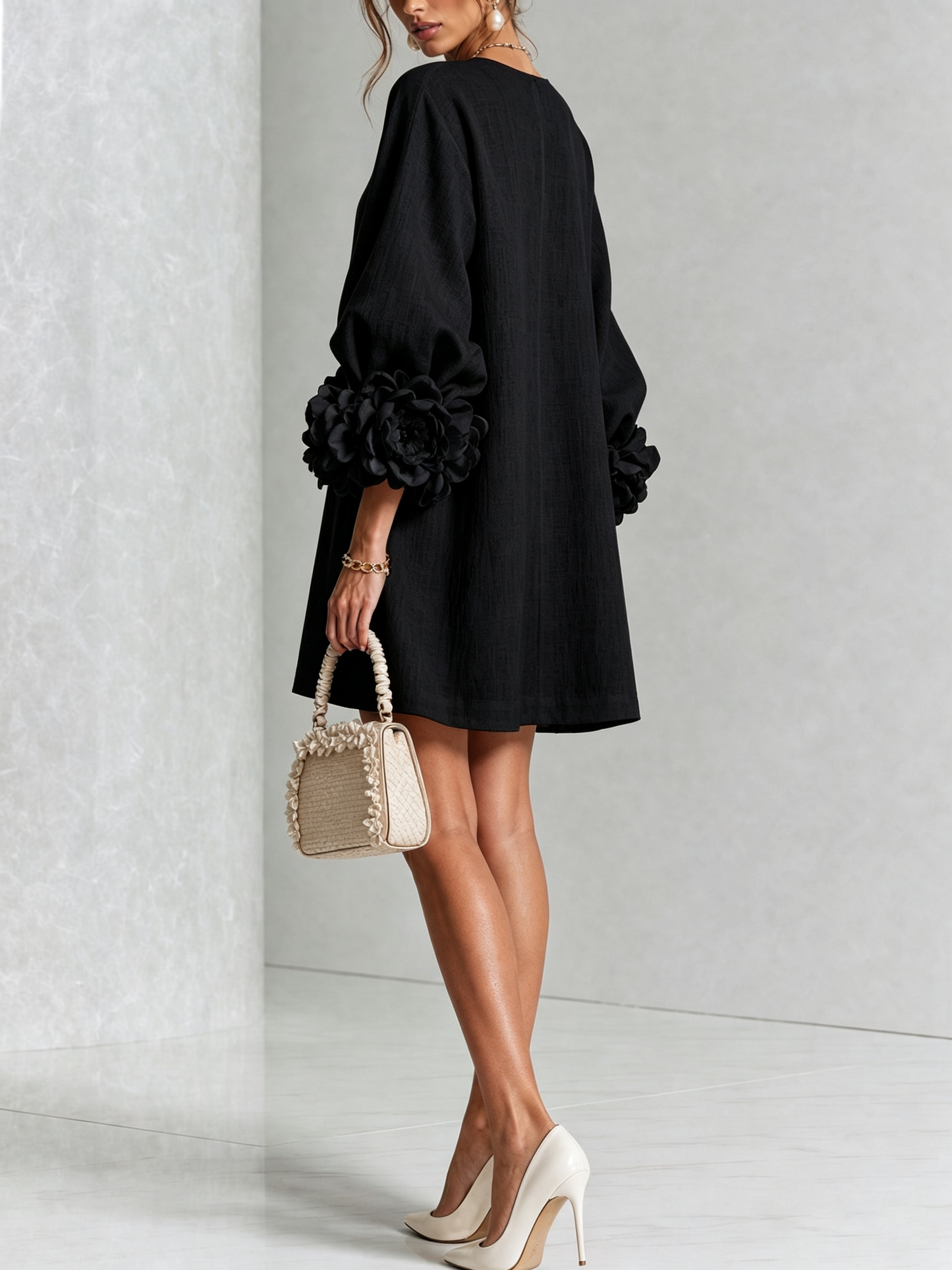 Alba | Mini vestido con botones y mangas florales