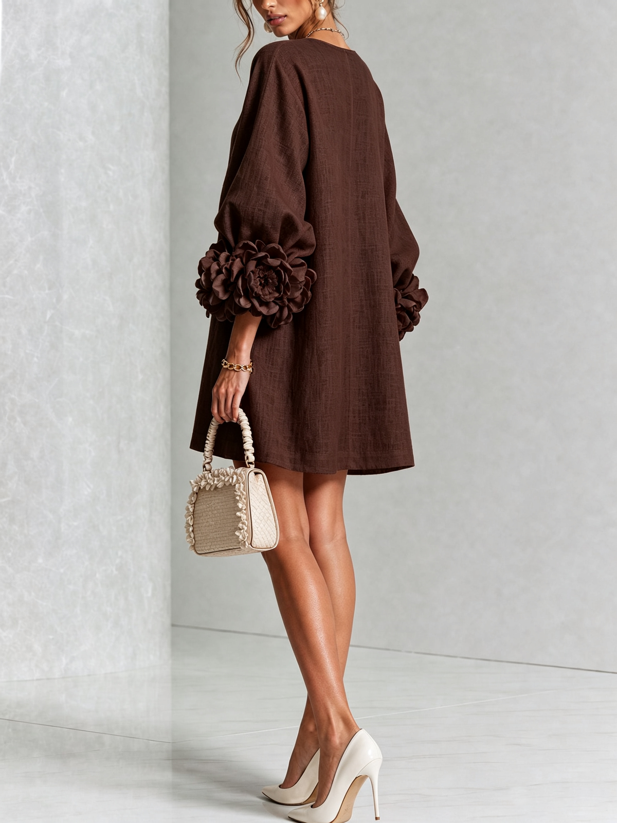 Alba | Mini vestido con botones y mangas florales