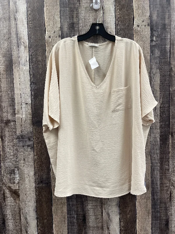 Top Short Sleeve By Jodifl In Cream, Size: M