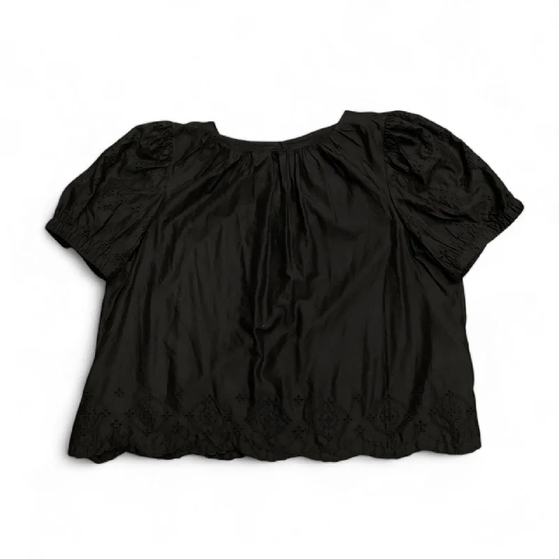 Top Short Sleeve By Old Navy In Black, Size: Xl