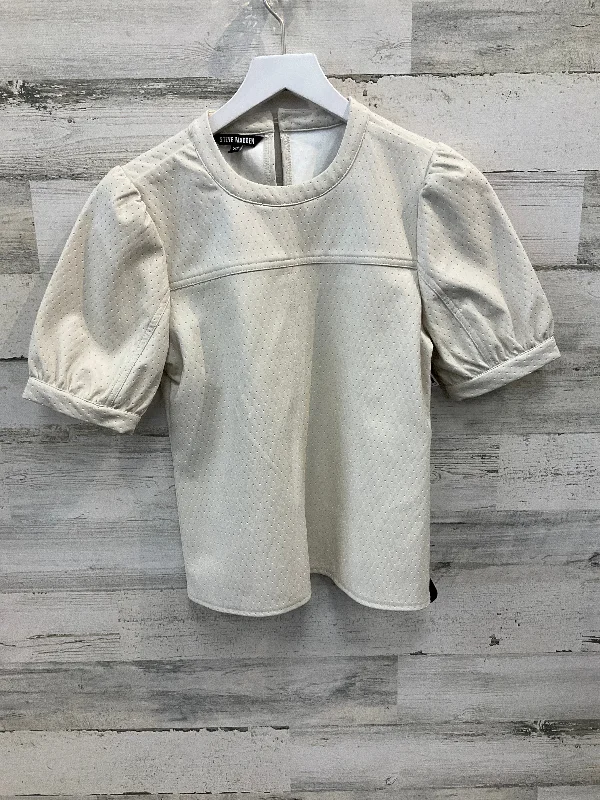 Top Short Sleeve By Steve Madden In Cream, Size: Xs